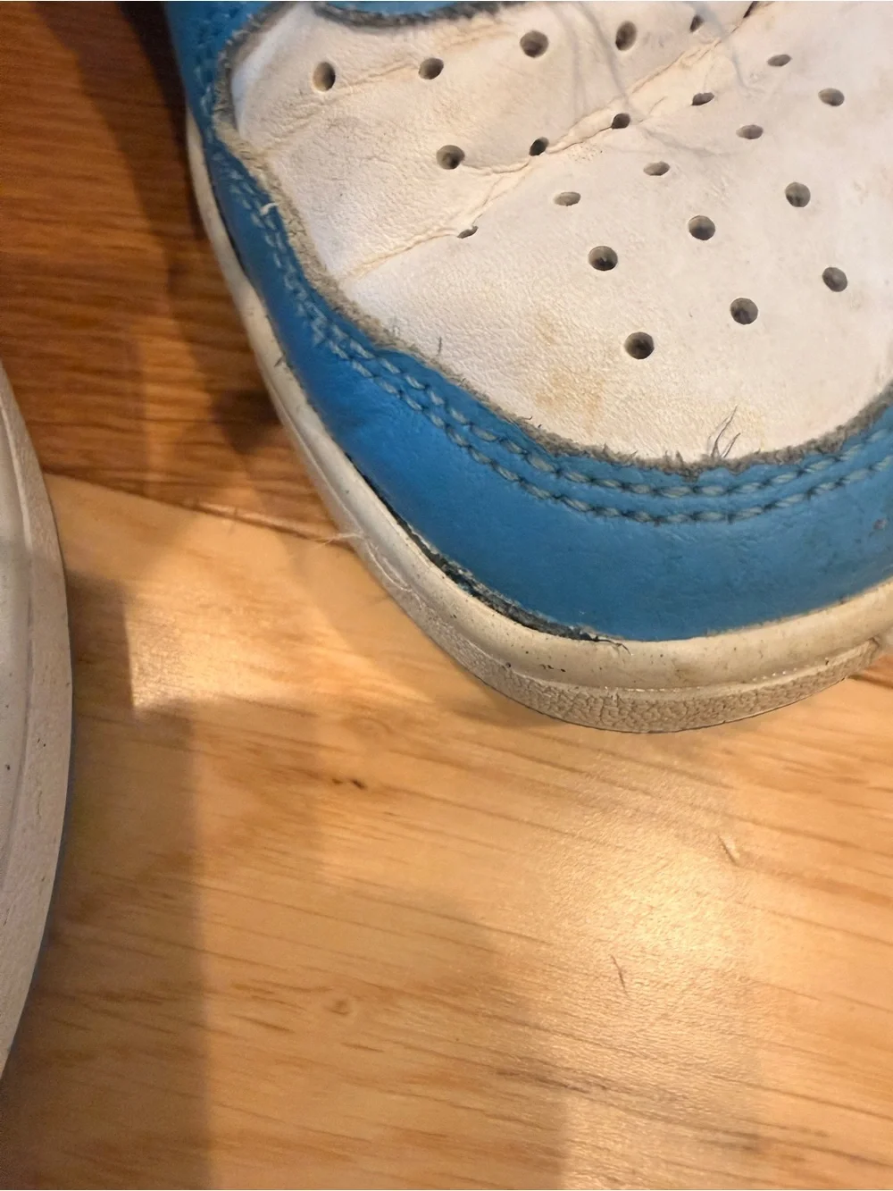 Nike Kids High-Top Sneakers in White and Blue